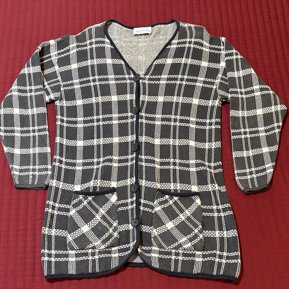 Diane Von Furstenberg Sweaters - Vintage Made in US Diane Von Furstenberg Black/White Knit Cardigan Size Small